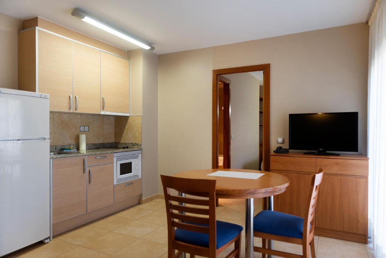 Aparthotel Iceberg Sant Julià de Lòria Zewnętrze zdjęcie
