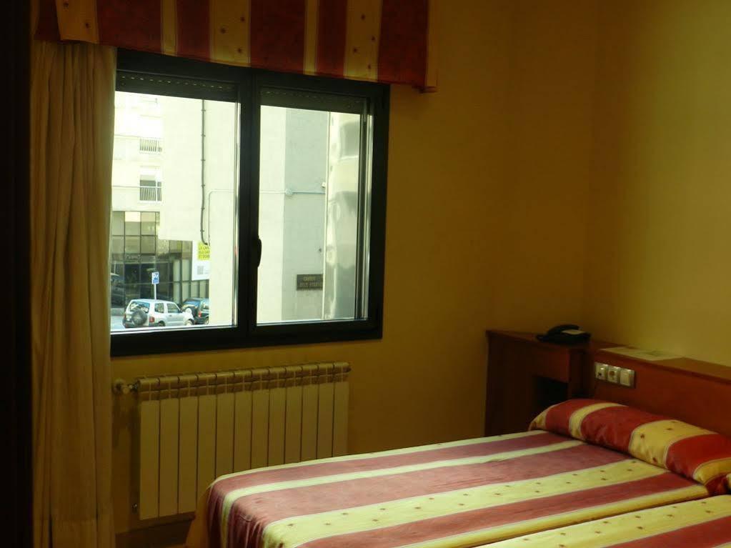 Aparthotel Iceberg Sant Julià de Lòria Zewnętrze zdjęcie