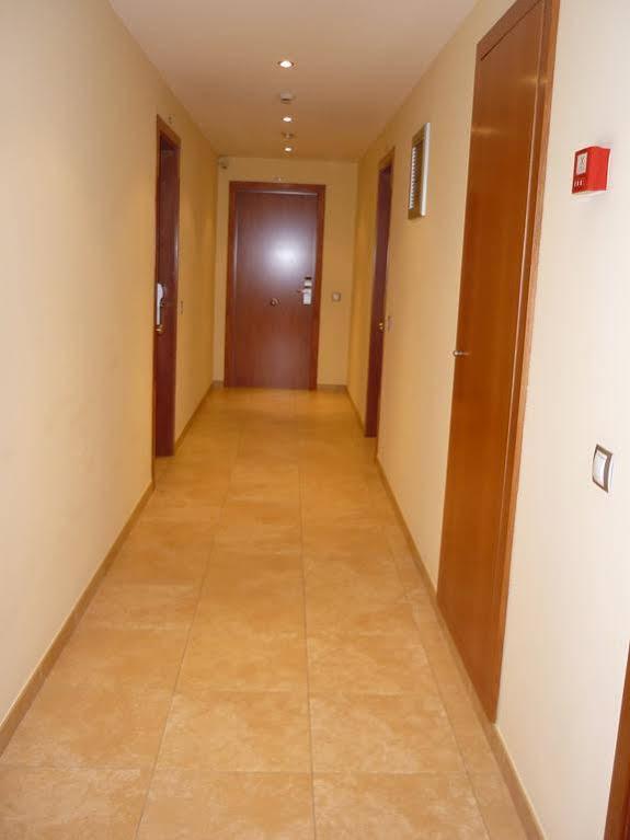 Aparthotel Iceberg Sant Julià de Lòria Zewnętrze zdjęcie